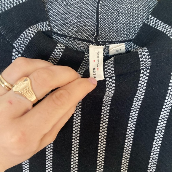 Moth by Anthropologie Rochester Mock Neck Sleeveless Top Black White Stripe - Picture 5 of 7